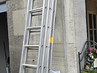 Lot 3 - uitschuifbare ladder 3 x 12 treden - afbeelding 2 van  4