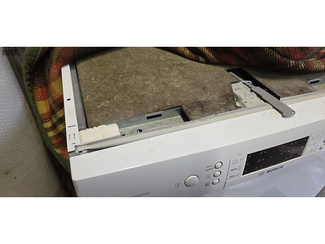 Lot 3 - vaatwas bosch super silence - afbeelding 5 van  5