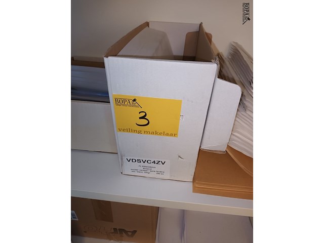Lot 3 - verpakkingsmateriaal. inhoud kast - afbeelding 7 van  7