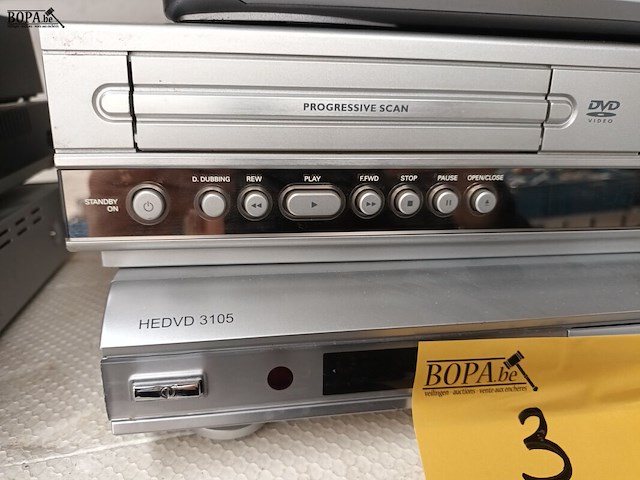 Lot 3 - video recorders en dvd speler. 3 stuks - afbeelding 4 van  5
