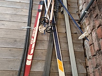Lot 3 - vintage ski uitrusting. 10 stuks - afbeelding 4 van  4
