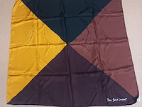 Lot 3 - zijden sjaal yves saint laurent