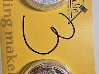 Lot 3 - zilveren 5 dollar munt uit tokelau 2 stuks