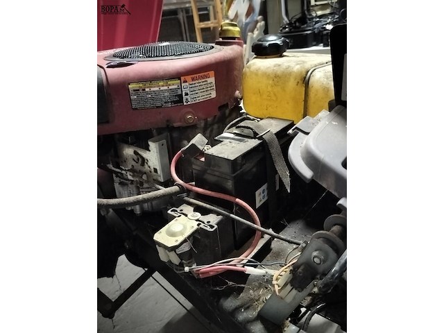 Lot 3 - zitmaaier ggp sweden - afbeelding 6 van  9