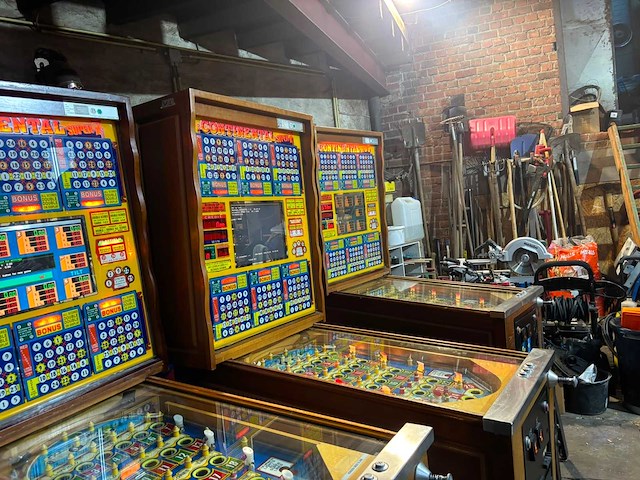 Lot 3 bingo kasten - afbeelding 1 van  6