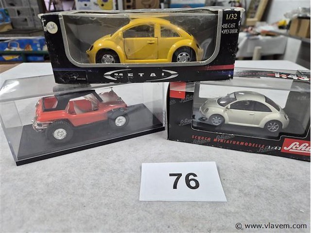 Lot 3 stuks - afbeelding 1 van  4