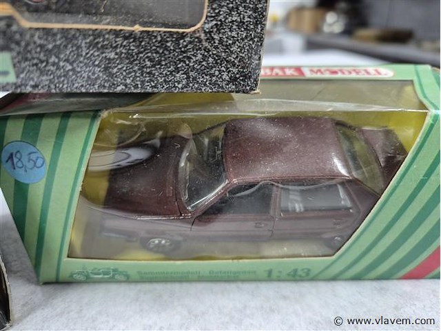 Lot 3 stuks - afbeelding 4 van  4