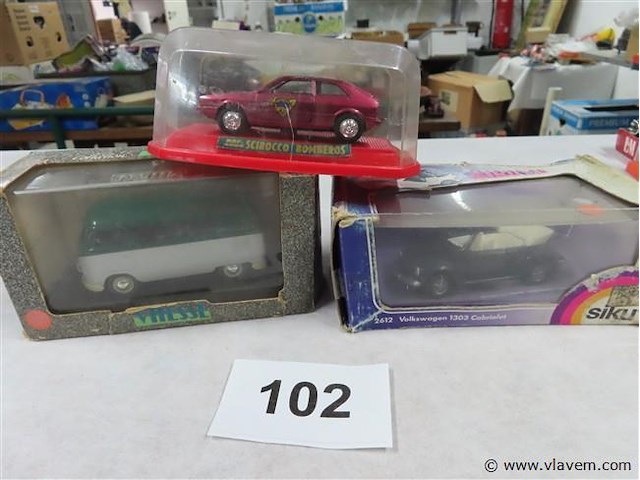 Lot 3 stuks - afbeelding 1 van  4