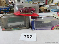 Lot 3 stuks - afbeelding 1 van  4