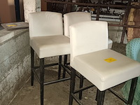 Lot 30 - barkrukken. 3 stuks