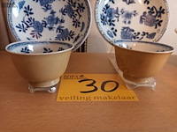 Lot 30 - chinees porselein. 4 stuks - afbeelding 3 van  6