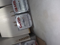 Lot 30 - dummy flessen champagne en vodka. 11 stuks - afbeelding 4 van  5