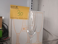 Lot 30 - flutes glazen. 2 dozen - afbeelding 1 van  2