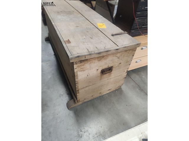 Lot 30 - houten opbergkoffer - afbeelding 3 van  3