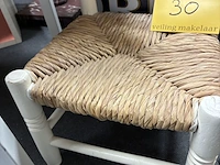 Lot 30 - houten vintage kinderstoeltje - afbeelding 2 van  2