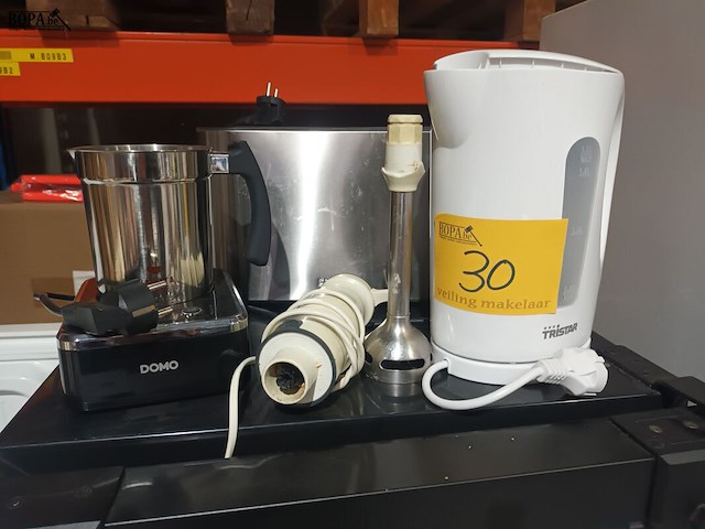 Lot 30 - keukentoestellen. 4 stuks - afbeelding 1 van  6