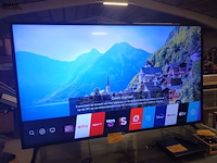 Lot 30 - lg flat tv 150 cm - afbeelding 2 van  5