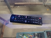 Lot 30 - lg flat tv 150 cm - afbeelding 5 van  5