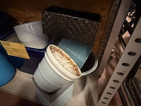 Lot 30 - lot bloempotten diverse maat blauwe kleuren - afbeelding 3 van  3