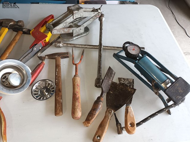 Lot 30 - lot werkmateriaal - afbeelding 2 van  5