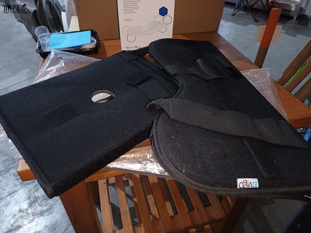 Lot 30 - medische hulpmiddelen - afbeelding 3 van  4