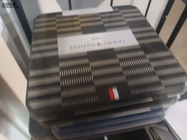 Lot 30 - merk verpakkingsmateriaal - afbeelding 4 van  5