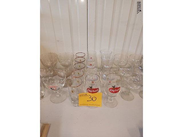 Lot 30 - oude bierglazen. 25 stuks - afbeelding 1 van  5