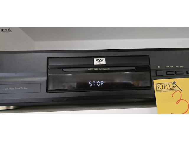 Lot 30 - pioneer dvd speler - afbeelding 2 van  3