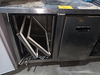 Lot 30 - rvs gekoelde werktafel - afbeelding 2 van  4