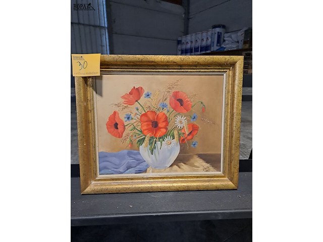 Lot 30 - schilderij stilleven met klaprozen en madeliefjes in goudkle - afbeelding 2 van  2