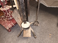 Lot 30 - smeedijzeren haardstel - afbeelding 3 van  4