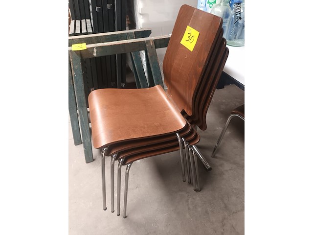 Lot 30 - stoel. 4 stuks - afbeelding 2 van  4