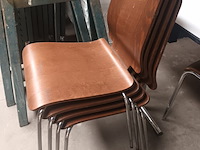 Lot 30 - stoel. 4 stuks - afbeelding 2 van  4