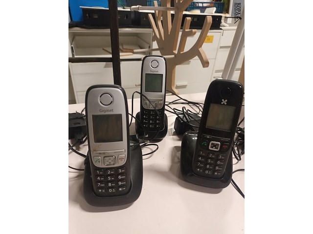 Lot 30 - telefonie. 6 stuks - afbeelding 5 van  5