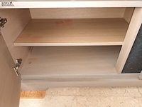 Lot 30 - tv meubel - afbeelding 3 van  4