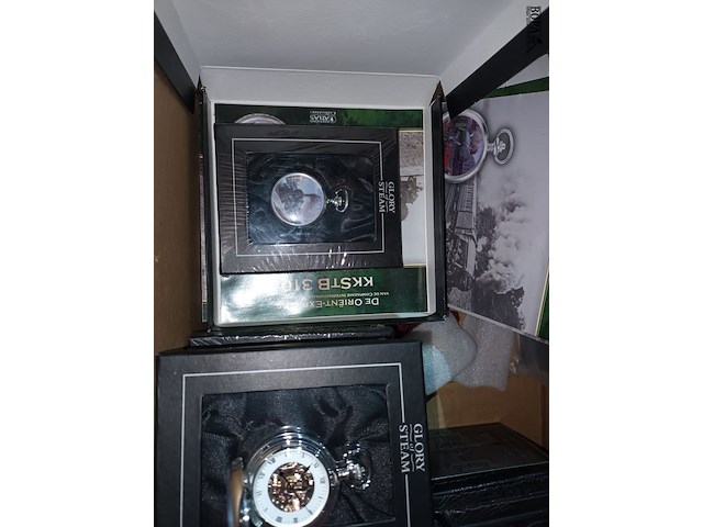 Lot 30 - verzameling zakhorloges atlas - afbeelding 3 van  5