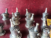 Lot 30 - vintage naamkaarthouders. 12 stuks - afbeelding 2 van  4