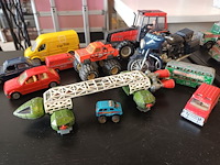 Lot 30 - voertuigen op schaal. 11 stuks - afbeelding 2 van  7