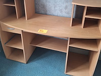 Lot 300 - bureau - afbeelding 1 van  1