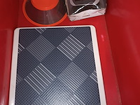 Lot 300 - elektro. 11 stuks - afbeelding 2 van  7