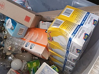 Lot 300 - lampen - afbeelding 3 van  3