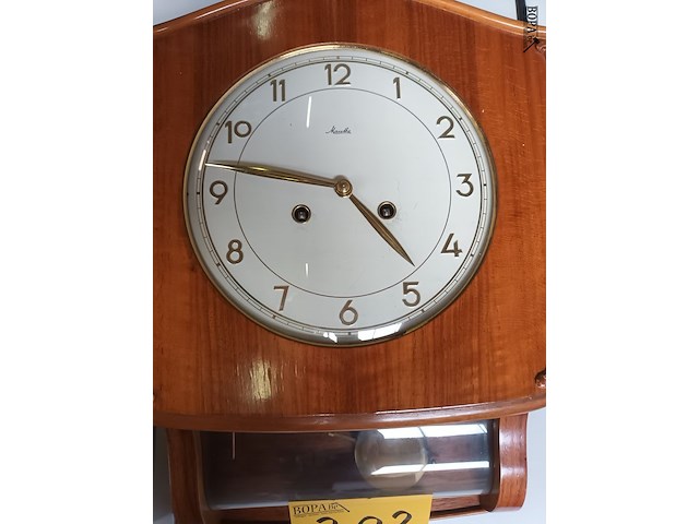 Lot 302 - muurklok en barometer - afbeelding 3 van  4