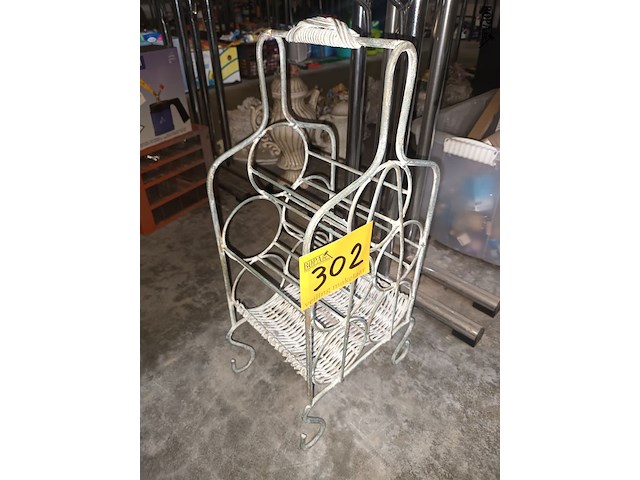 Lot 302 - wijnrekje - afbeelding 2 van  3