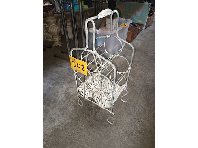 Lot 302 - wijnrekje - afbeelding 3 van  3
