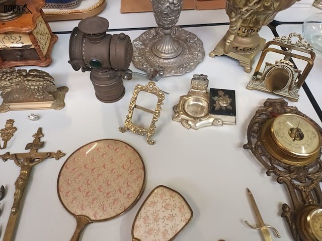 Lot 304 - decoratie in koper. 55 stuks - afbeelding 3 van  9