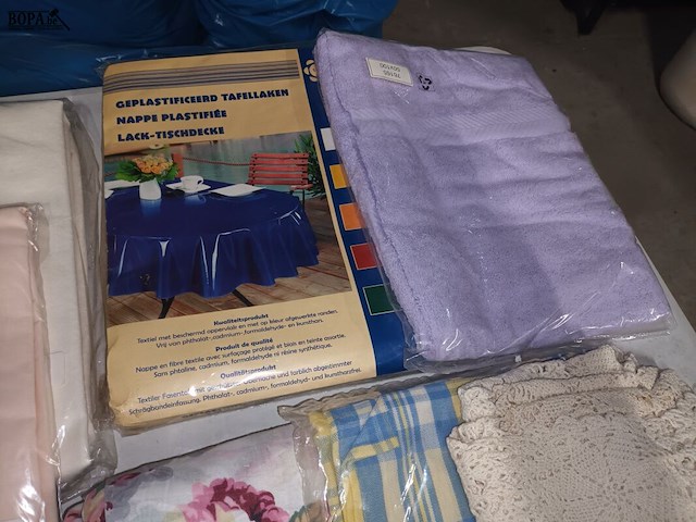 Lot 304 - linnen. 10 stuks - afbeelding 3 van  5