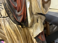 Lot 304 - prestus beeld in kalk - afbeelding 4 van  4