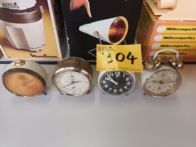 Lot 304 - wekkers. 4 stuks - afbeelding 1 van  3