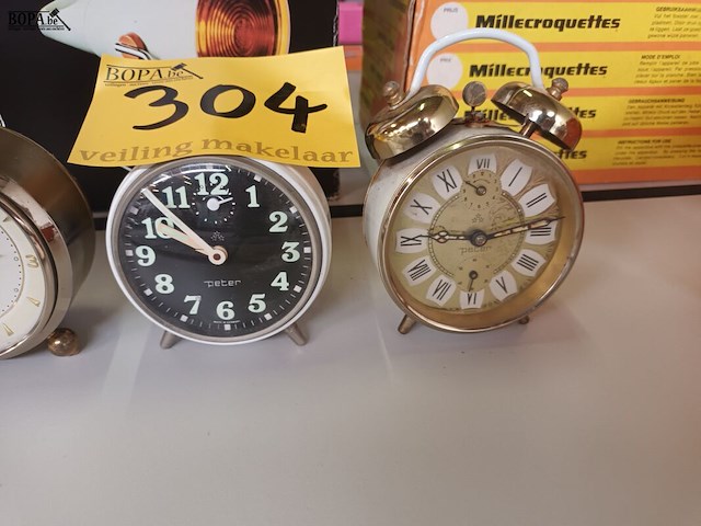 Lot 304 - wekkers. 4 stuks - afbeelding 3 van  3