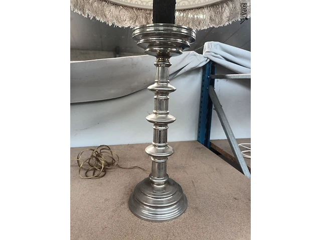 Lot 305 - tafellampen. 2 stuks - afbeelding 4 van  5